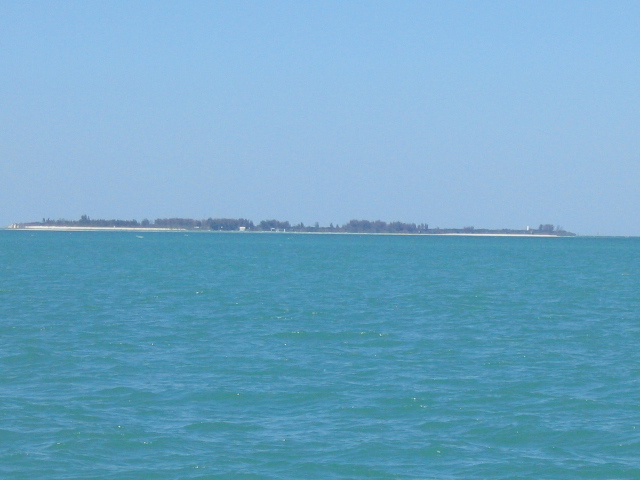 618x457 pixels (122K)