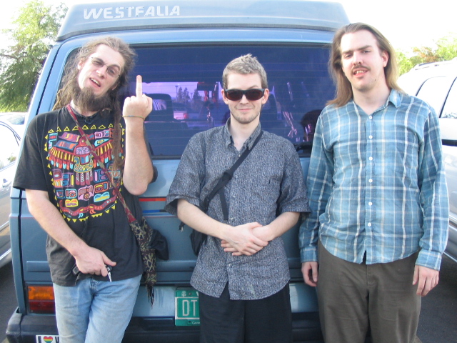 618x457 pixels (199K)