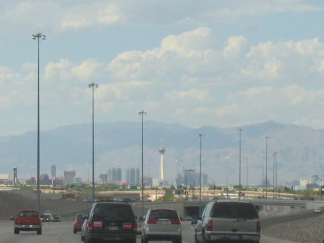 618x457 pixels (125K)