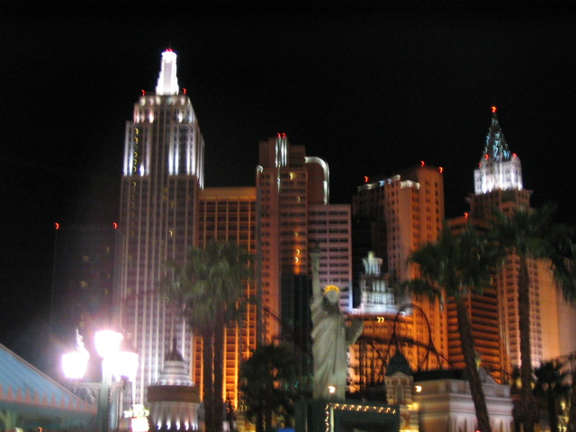 618x457 pixels (160K)