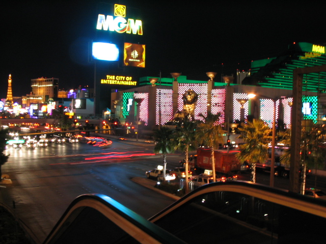 618x457 pixels (180K)