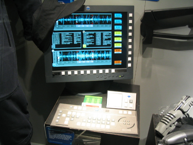 618x457 pixels (155K)