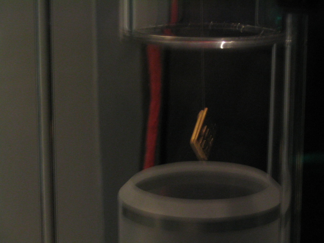 618x457 pixels (119K)