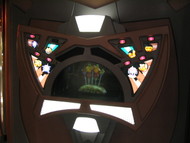 618x457 pixels (139K)