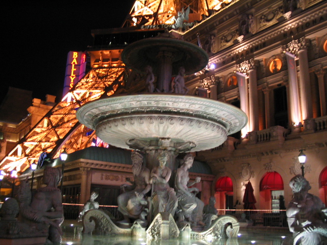 618x457 pixels (210K)