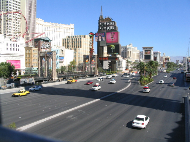 618x457 pixels (187K)