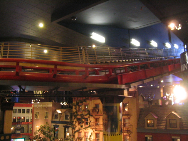 618x457 pixels (181K)